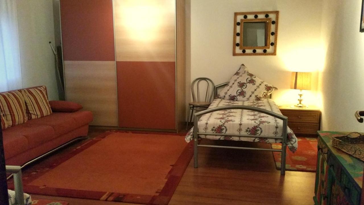 Ferienwohnung Am Rauenhuebel Фельклінґен Екстер'єр фото